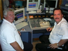  Chris Van Opstal in gesprek met zanger Juul Kabas, zaterdag 13 september 2003