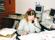 Kristel Van Gelder, de secretaresse, druk aan het werk