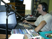  Michiel tijdens zijn programma op donderdagavond (augustus 2003)