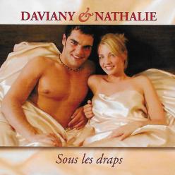 Daviany & Nathalie sous les draps